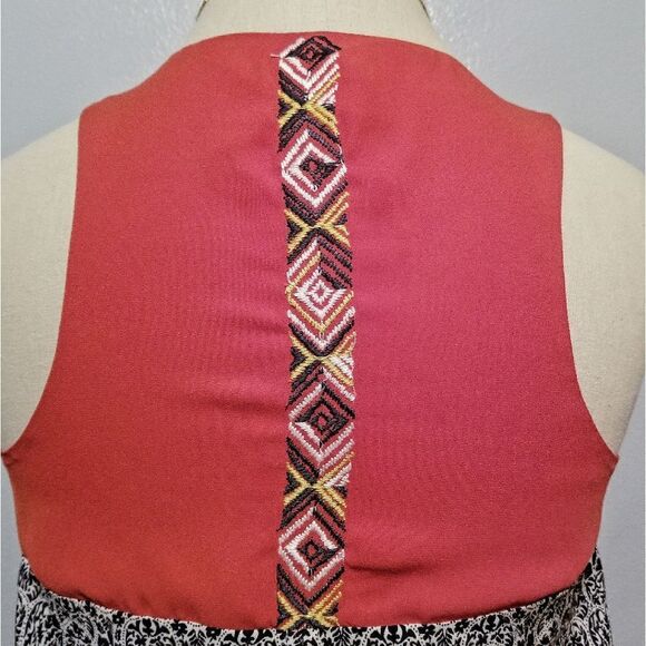 THML Embroidered Tank - Picture 6 of 13